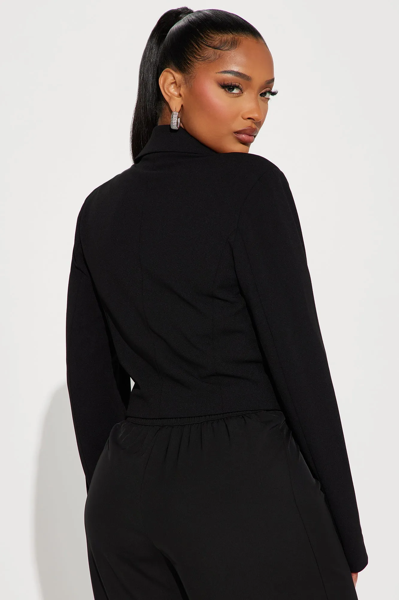 Aniyah Cropped Blazer - Black