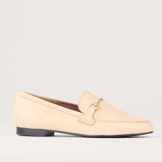 Loafer with Gold Trim in Cream - 12451